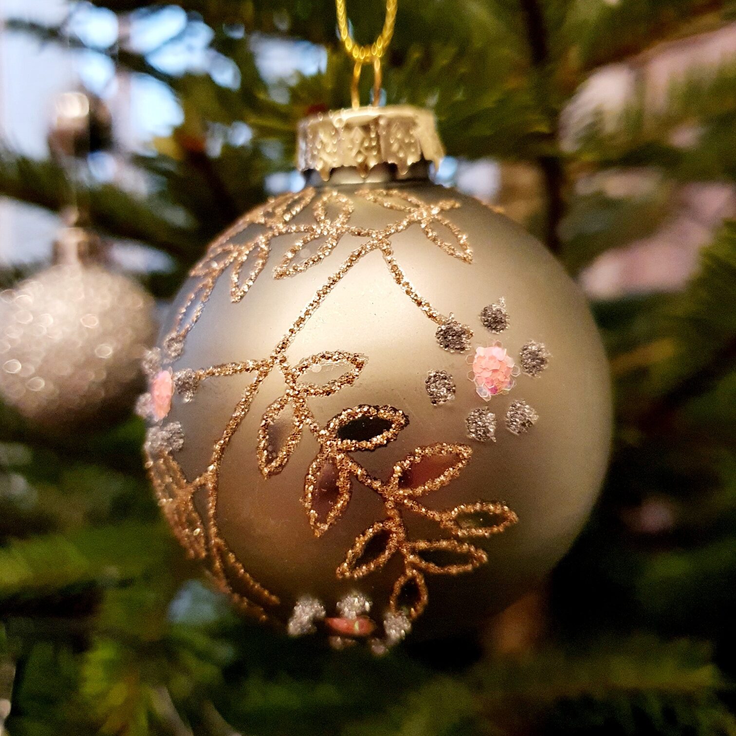 Weihnachtskugel1